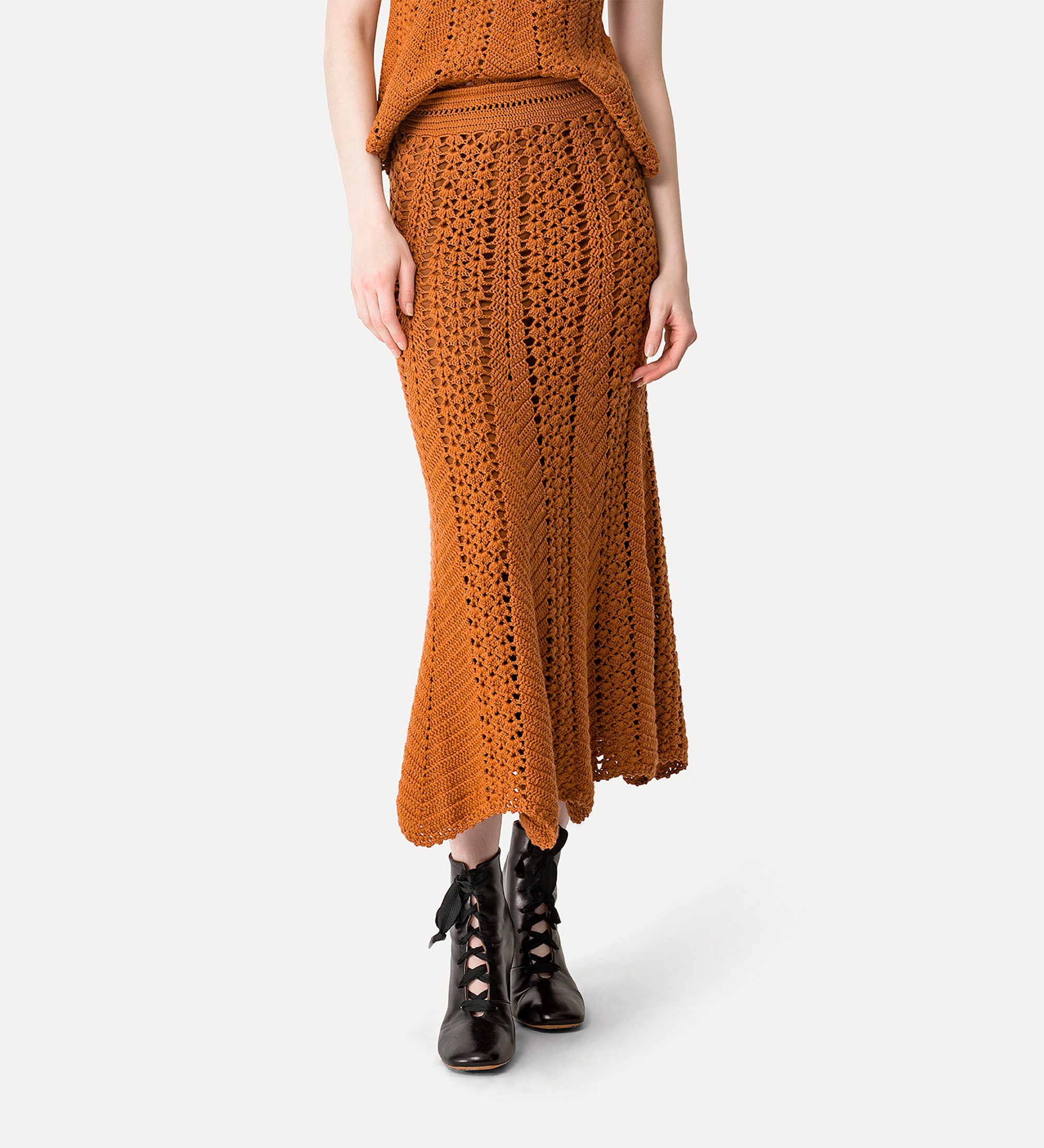 VIP【関税送料無料】希少 Forte_forte stretch satin midi skirt skirts for women: long, midi and mini | forte_forte