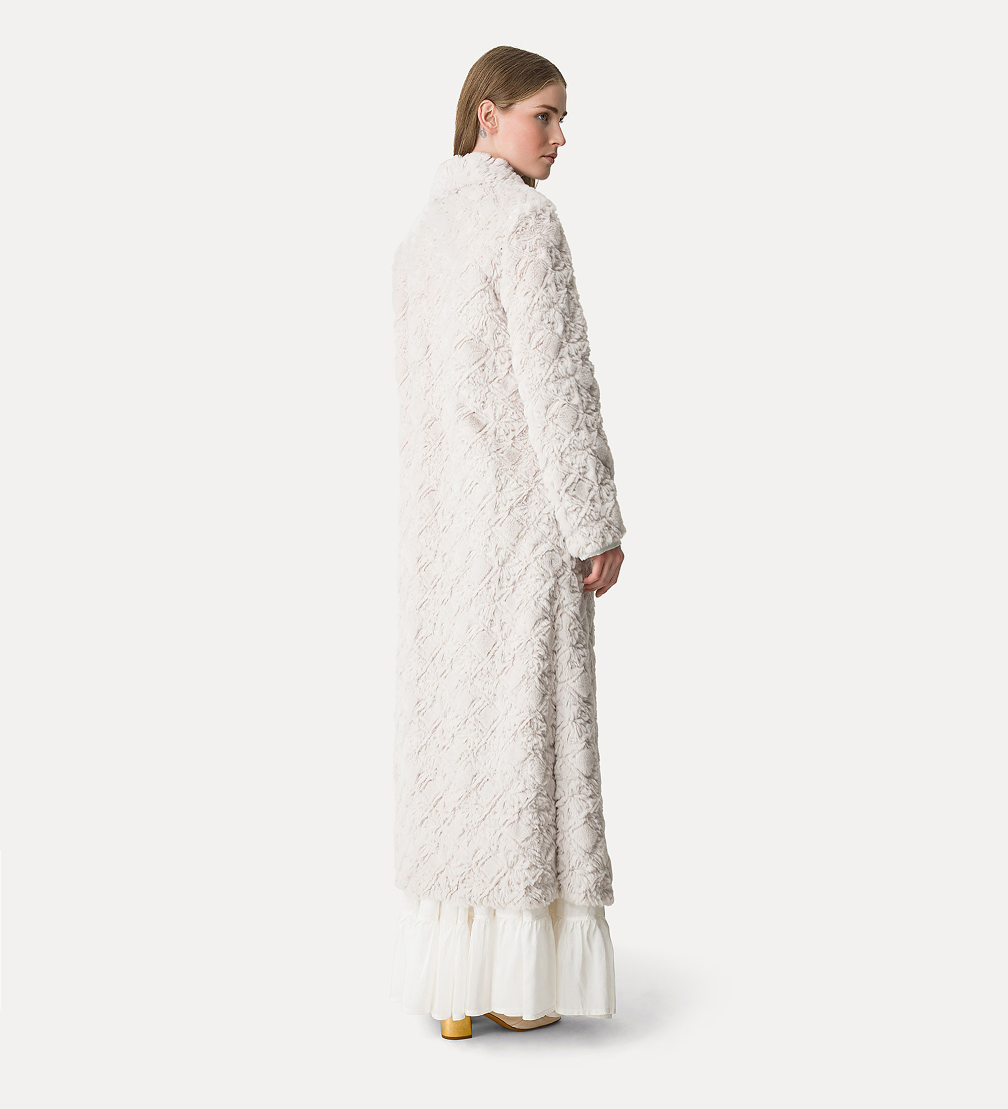 faux–fur coat with “divine” embroidery avorio | forte_forte