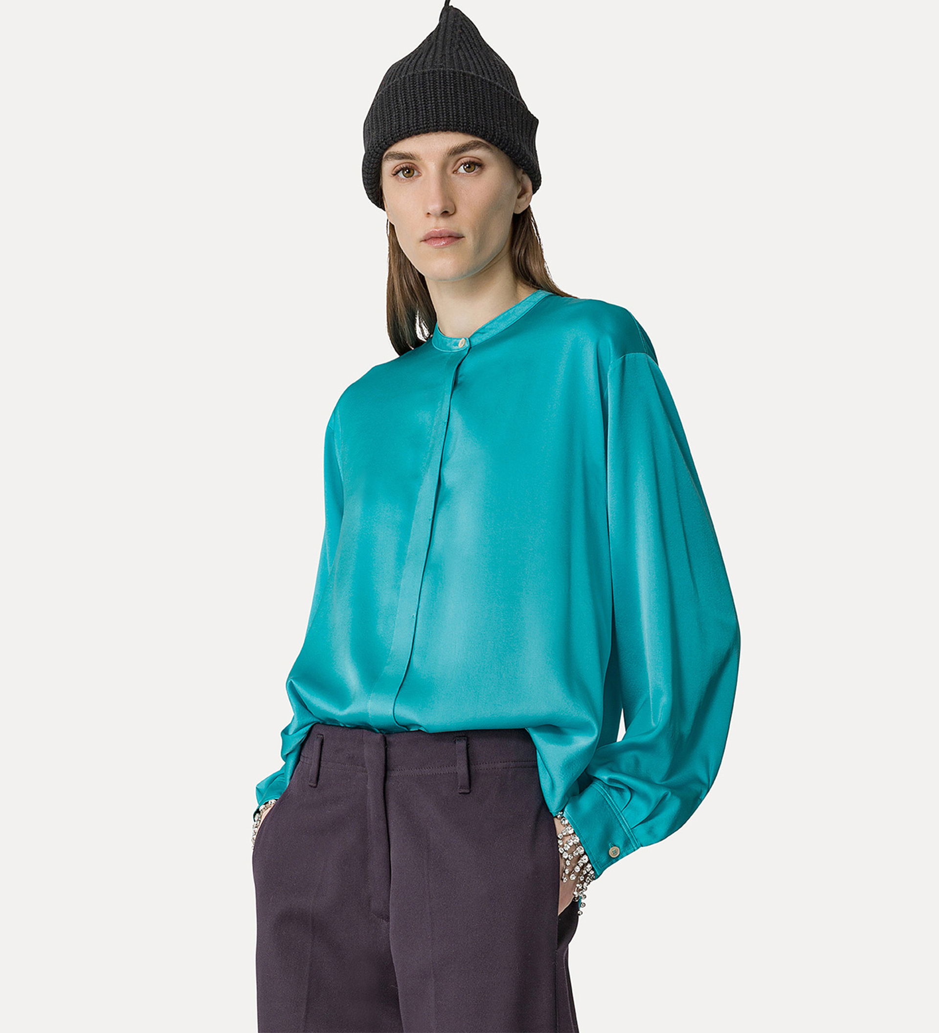 oversized shirt in stretch silk satin | forte_forte