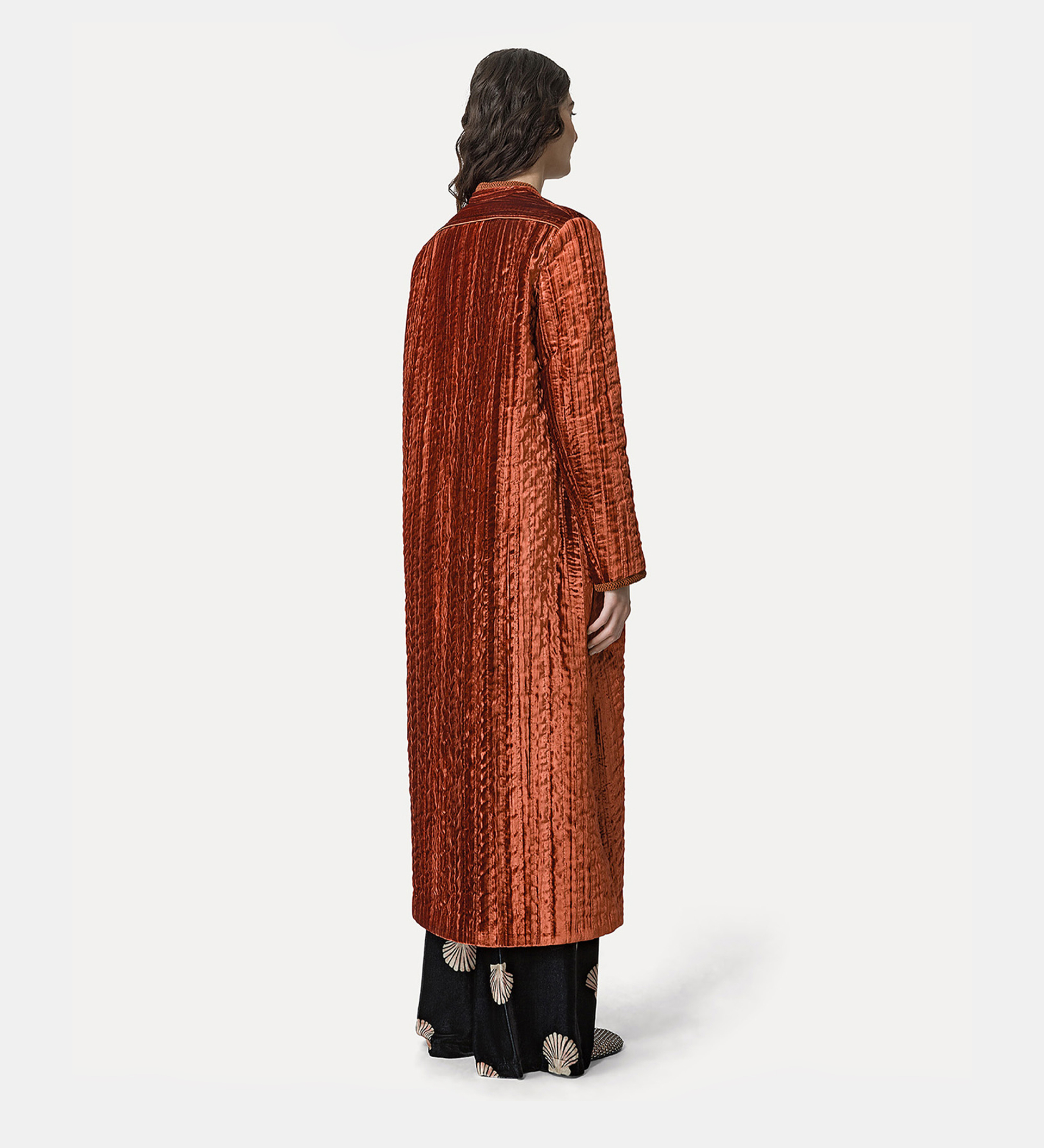 coat in quilted pleated velvet | forte_forte