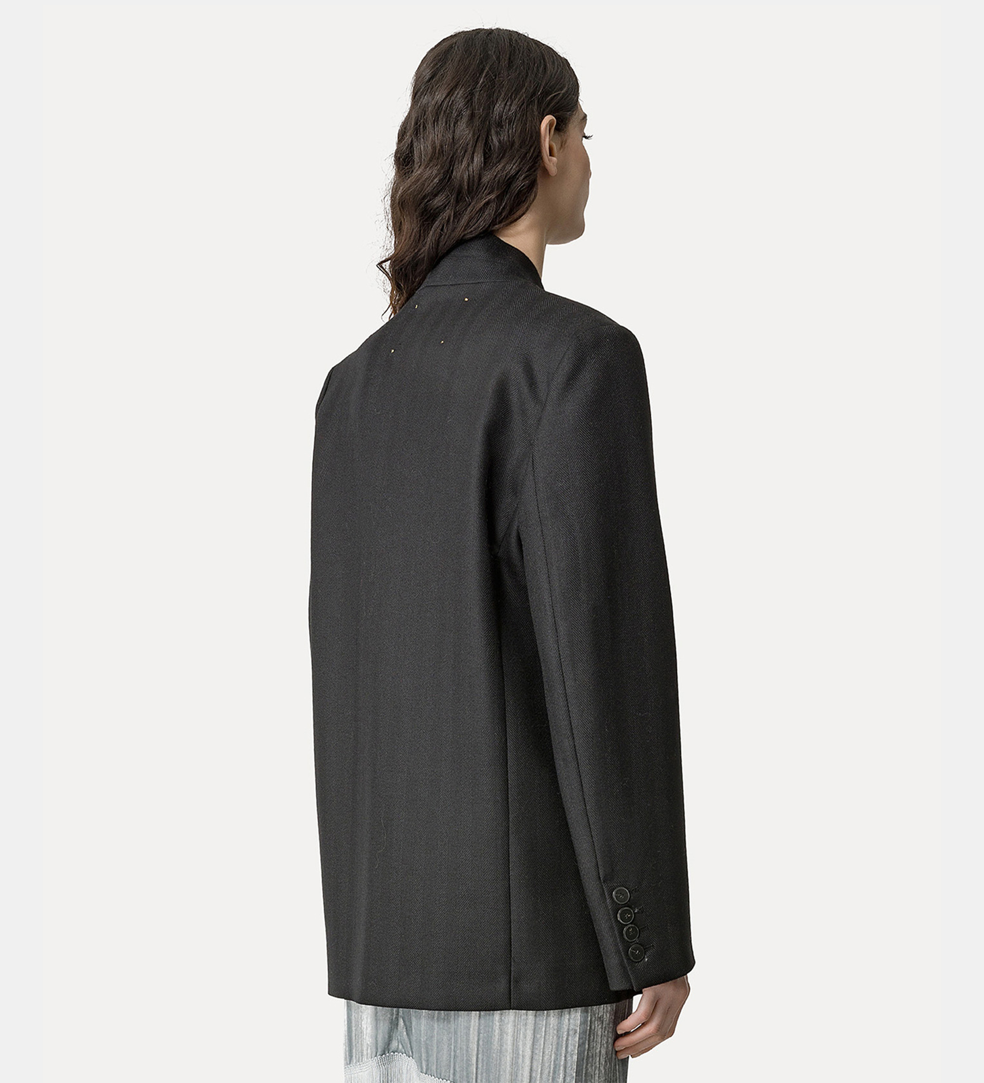tailored jacket in fishbone–patterned wool | forte_forte