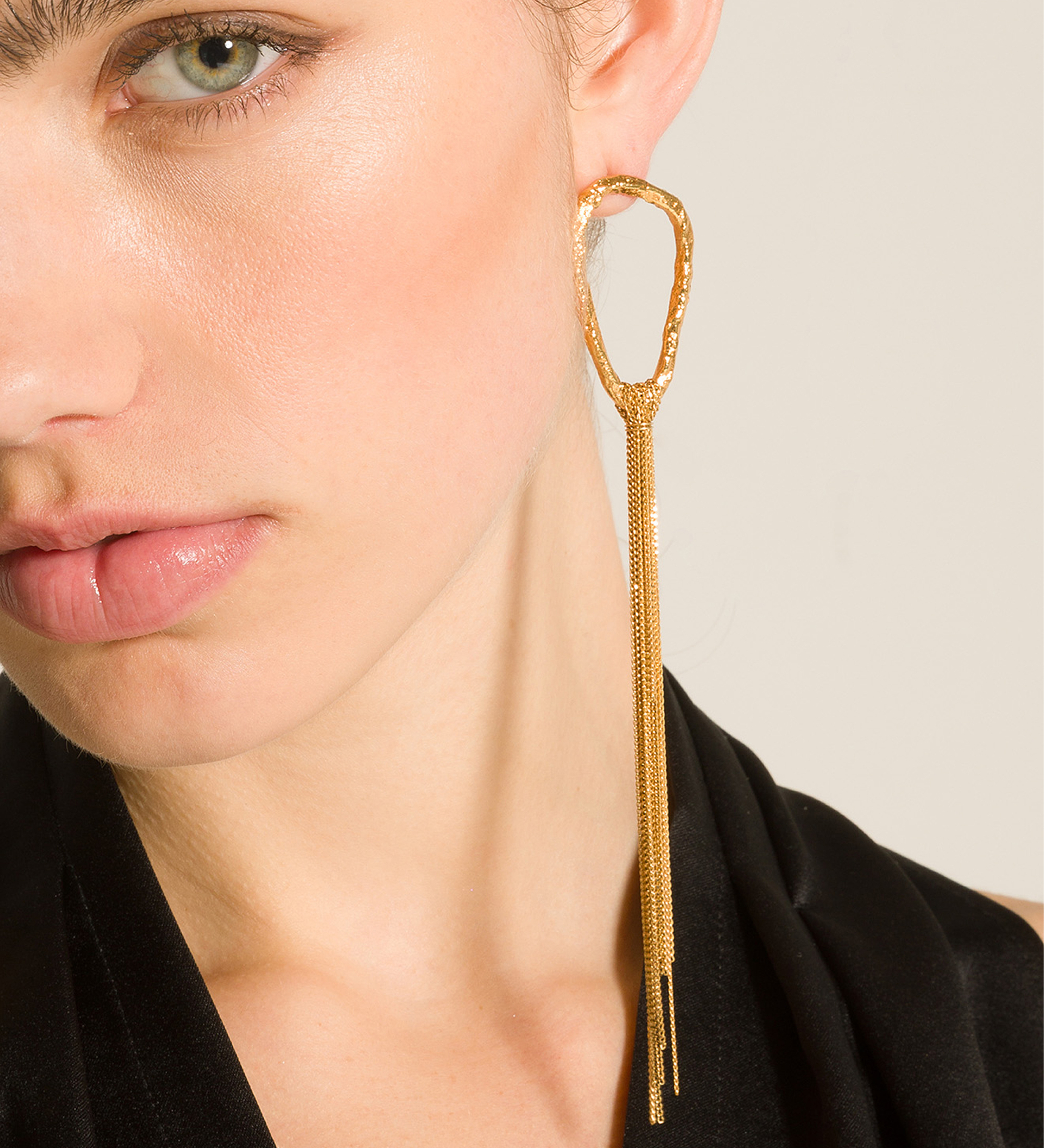 pair of sculpted fringe earrings | forte_forte