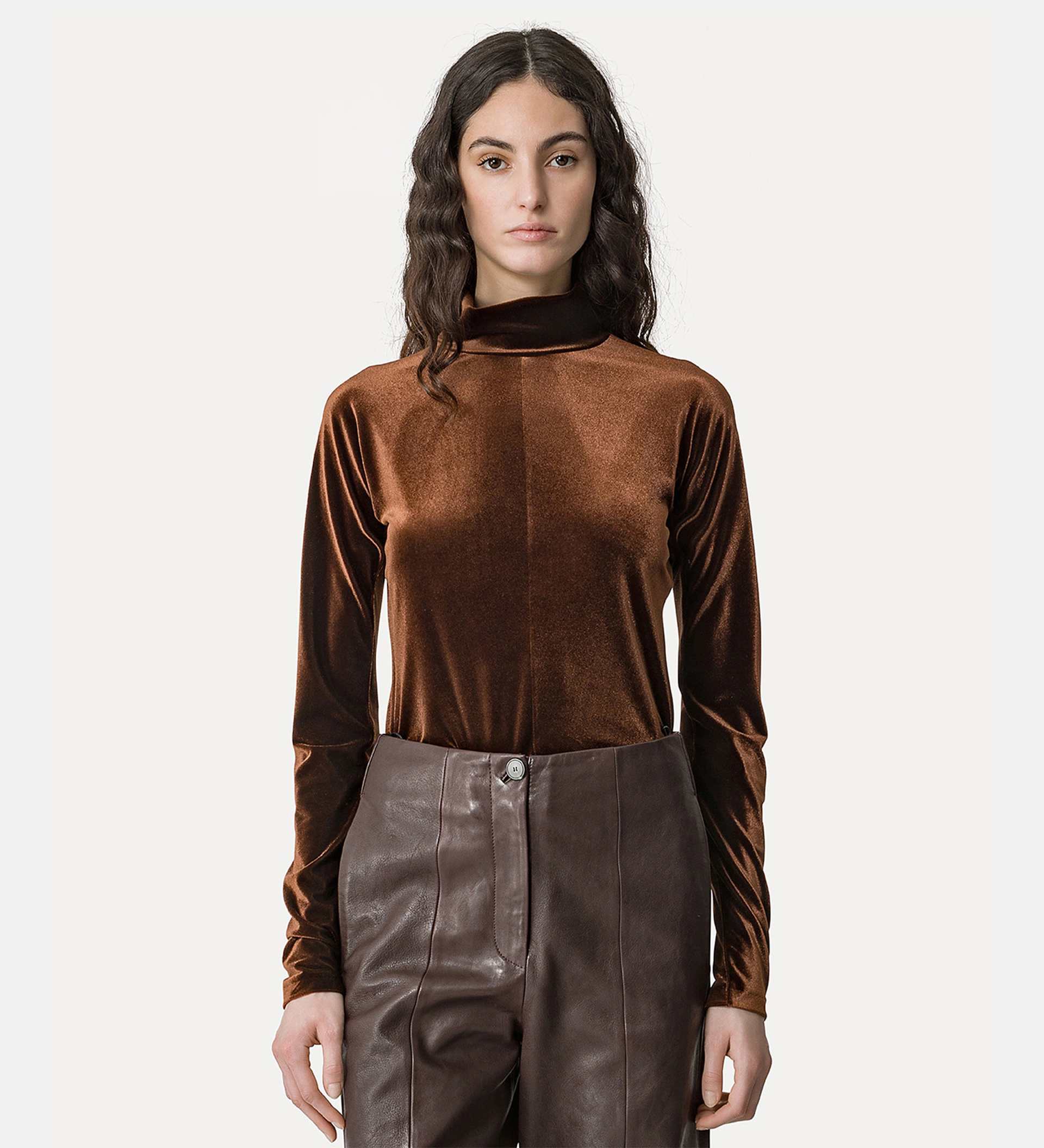 rollneck sweater in stretch velvet | forte_forte