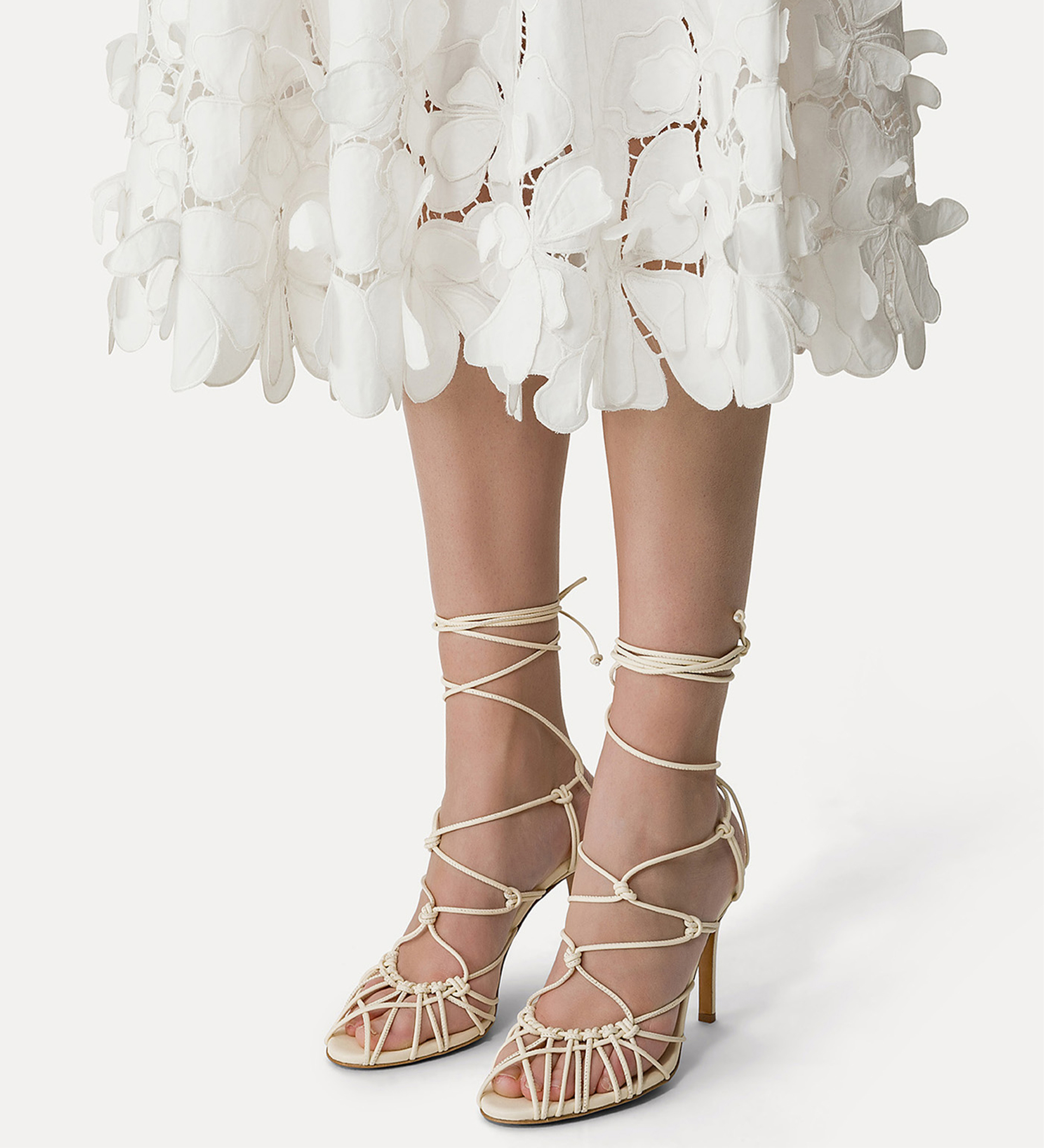 sandals with a slender heel | forte_forte