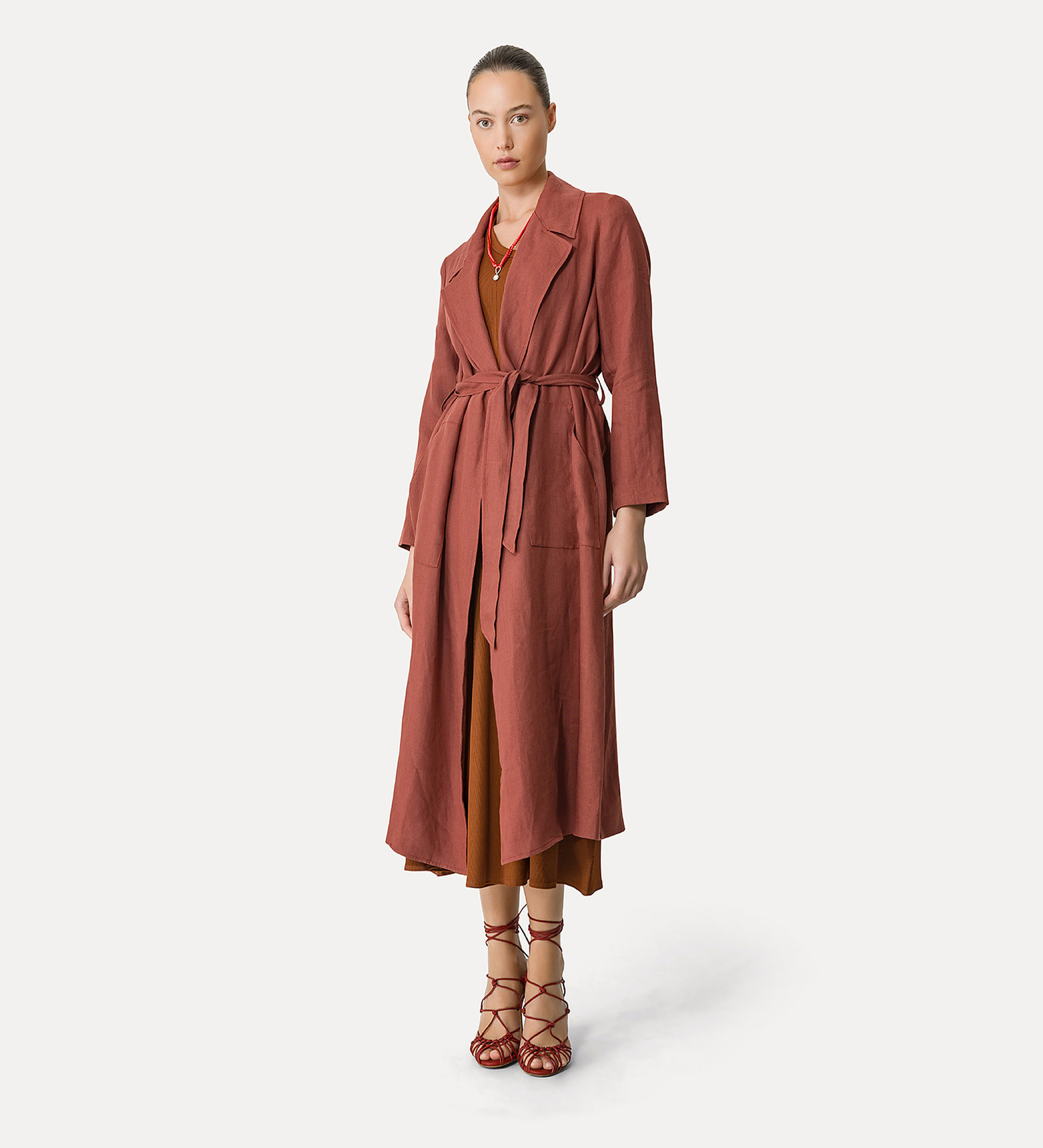cappotto con cintura in tela di lino | forte_forte