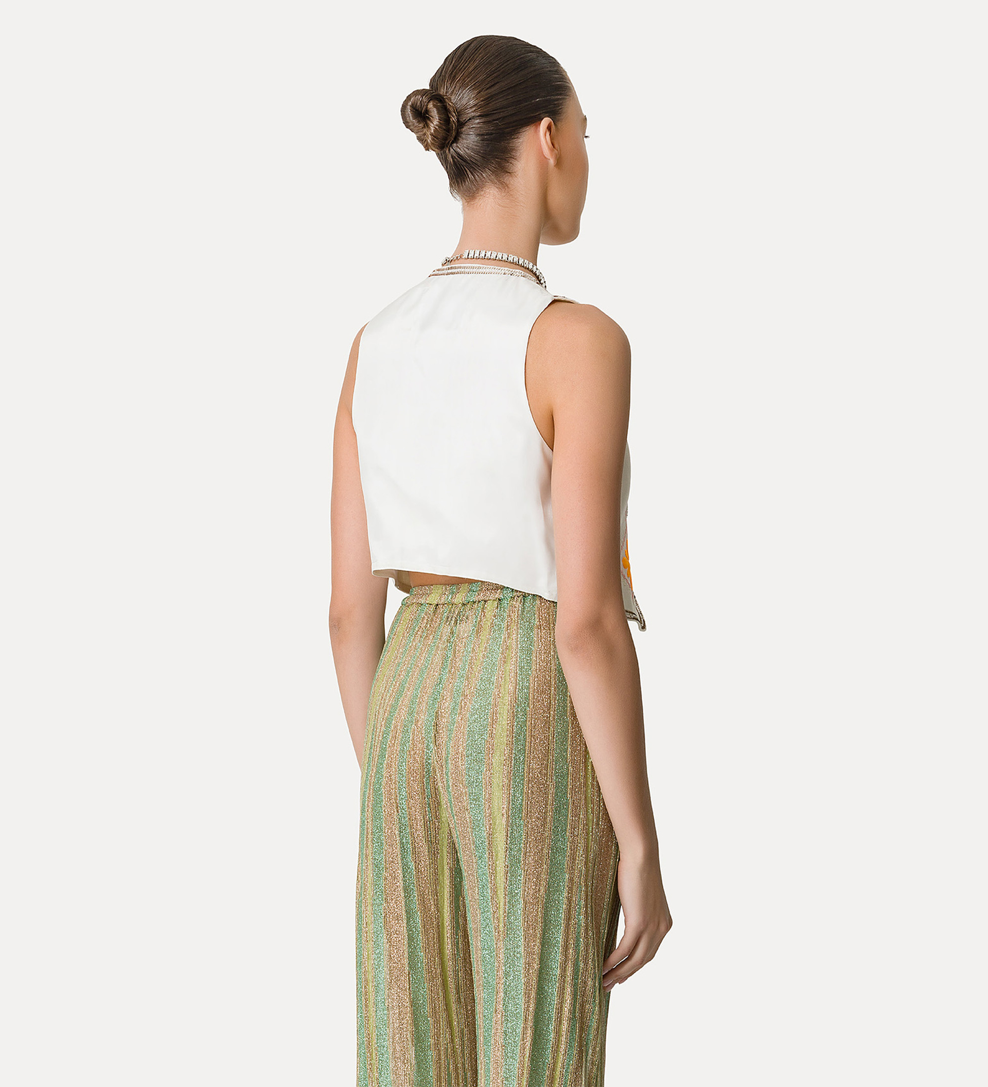 linen vest for women with “oniric blossom” embroidered detailing | forte_forte