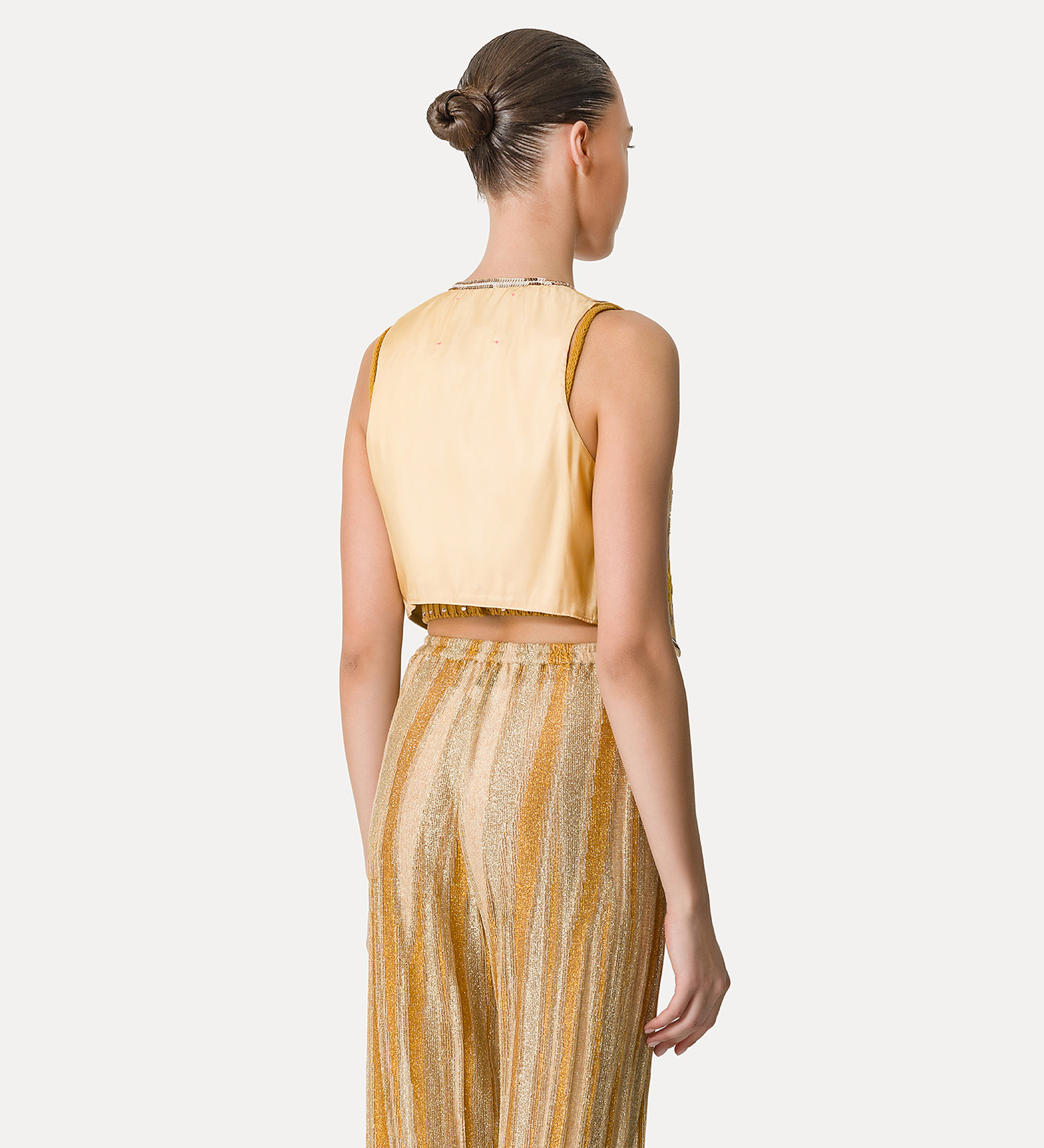 linen vest for women with “oniric blossom” embroidered detailing | forte_forte