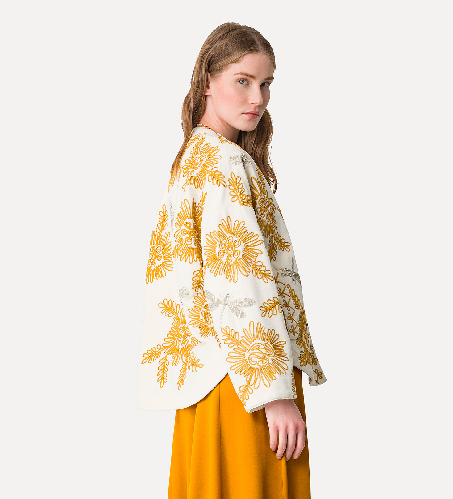 velvet kimono with “voilà une fleur” embroidery | forte_forte