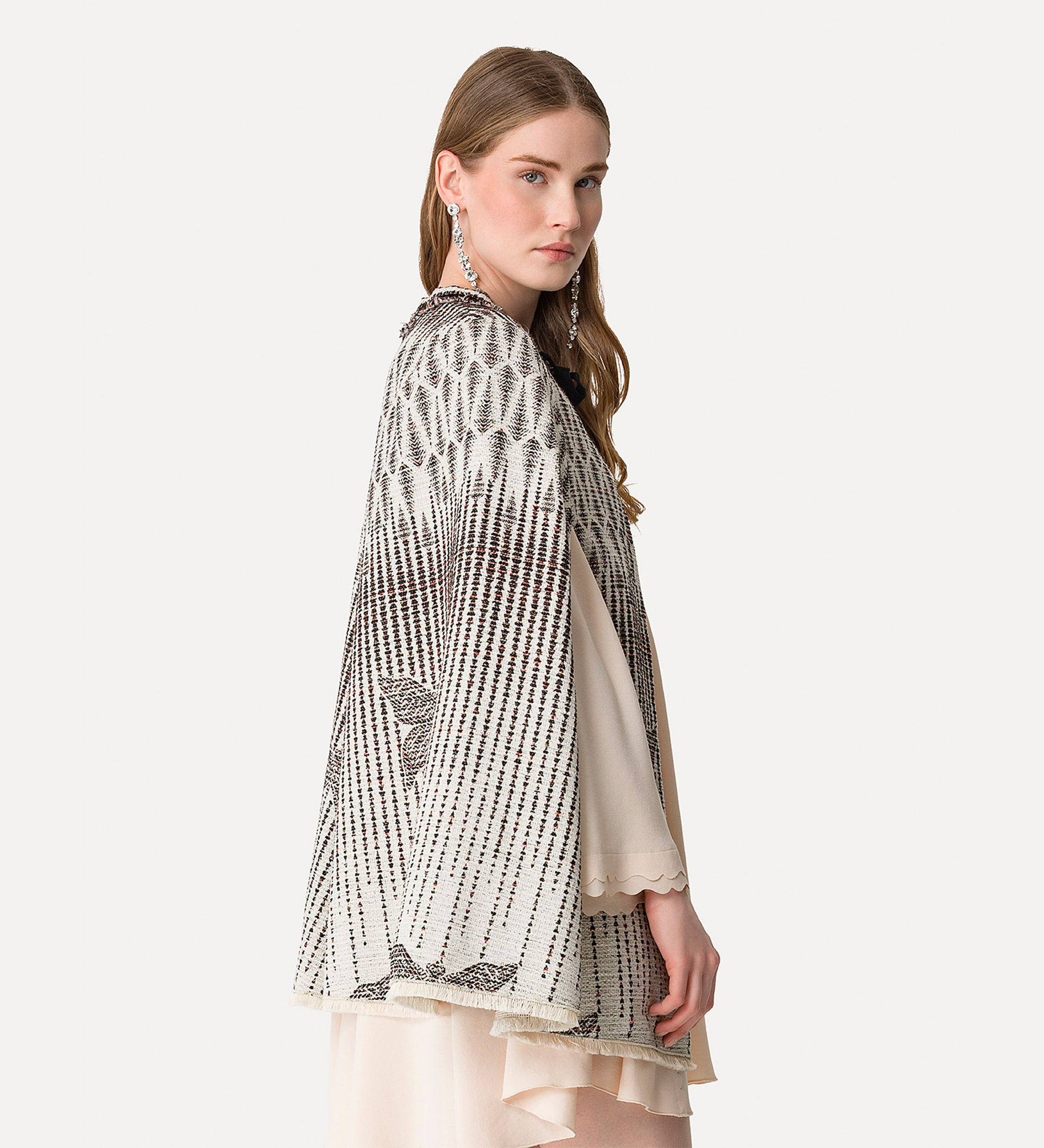 “libelle” jacquard cape | forte_forte