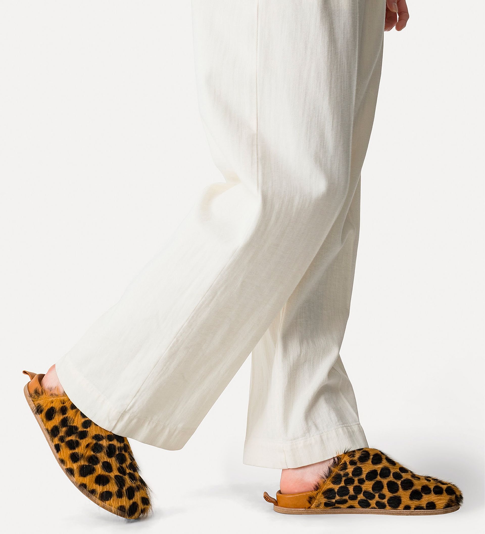 mule in pony skin with printed details | forte_forte