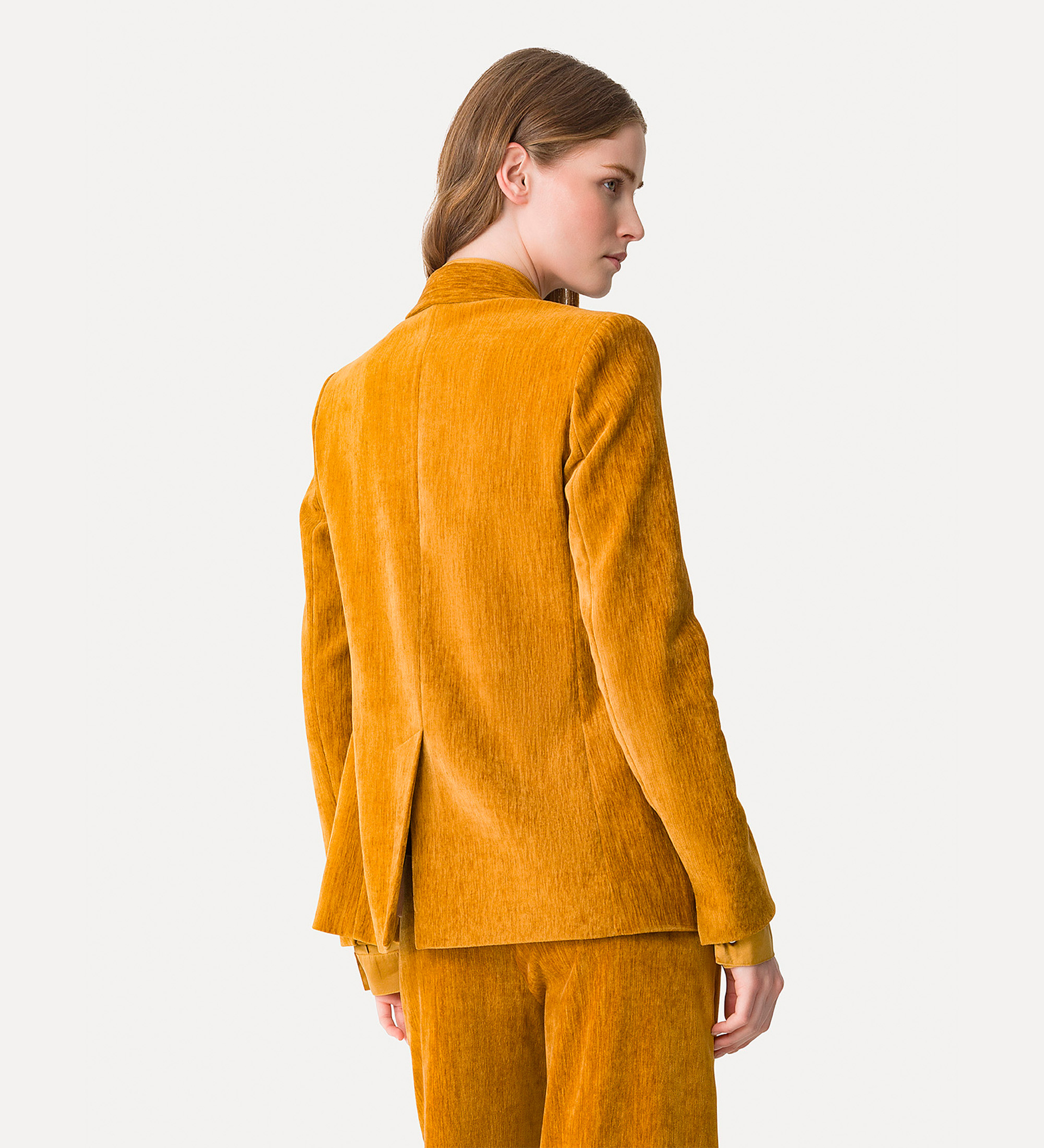 double–breasted jacket in double velvet | forte_forte