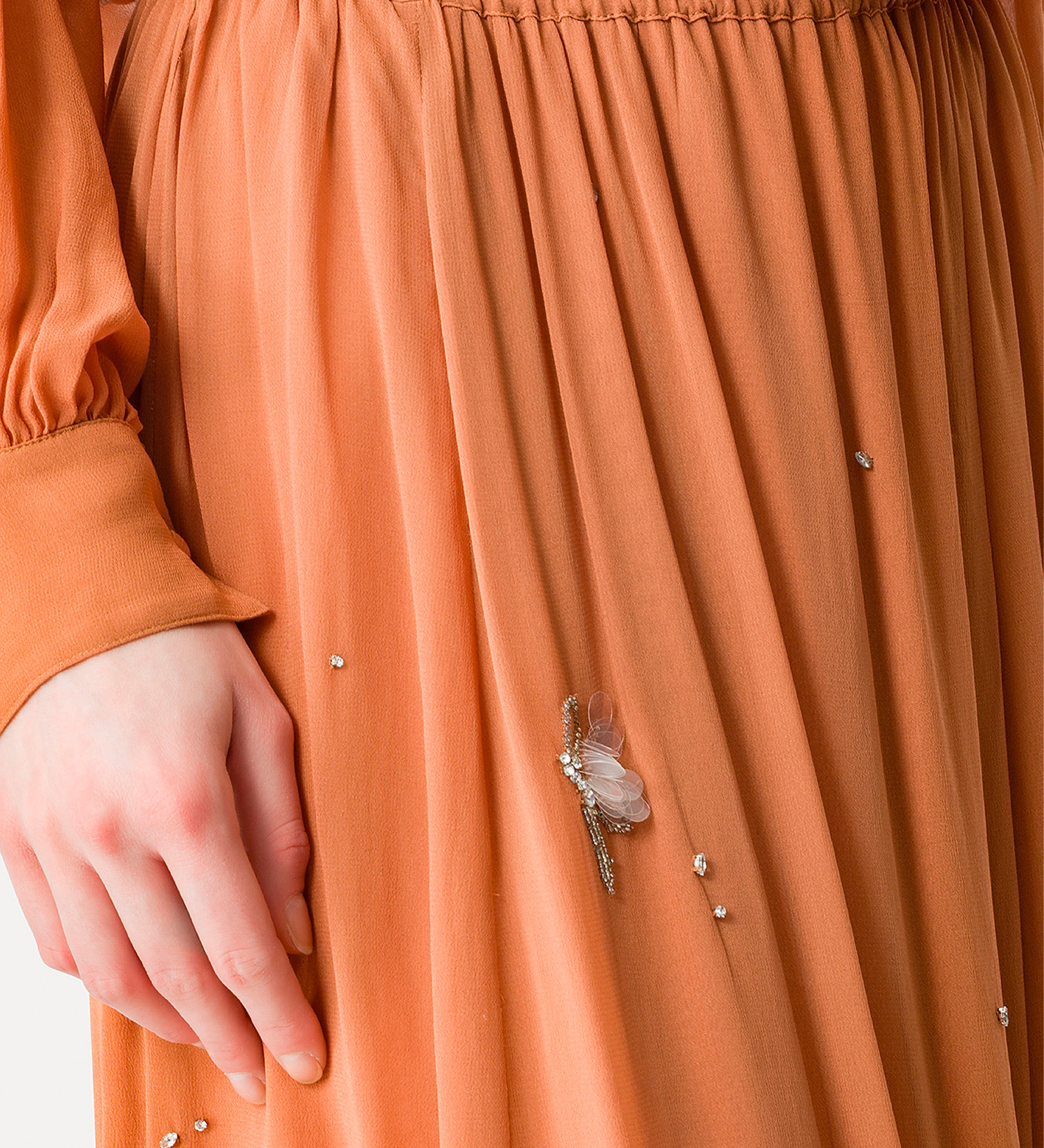 longline skirt with “carrousel des sylphes” embroidery | forte_forte