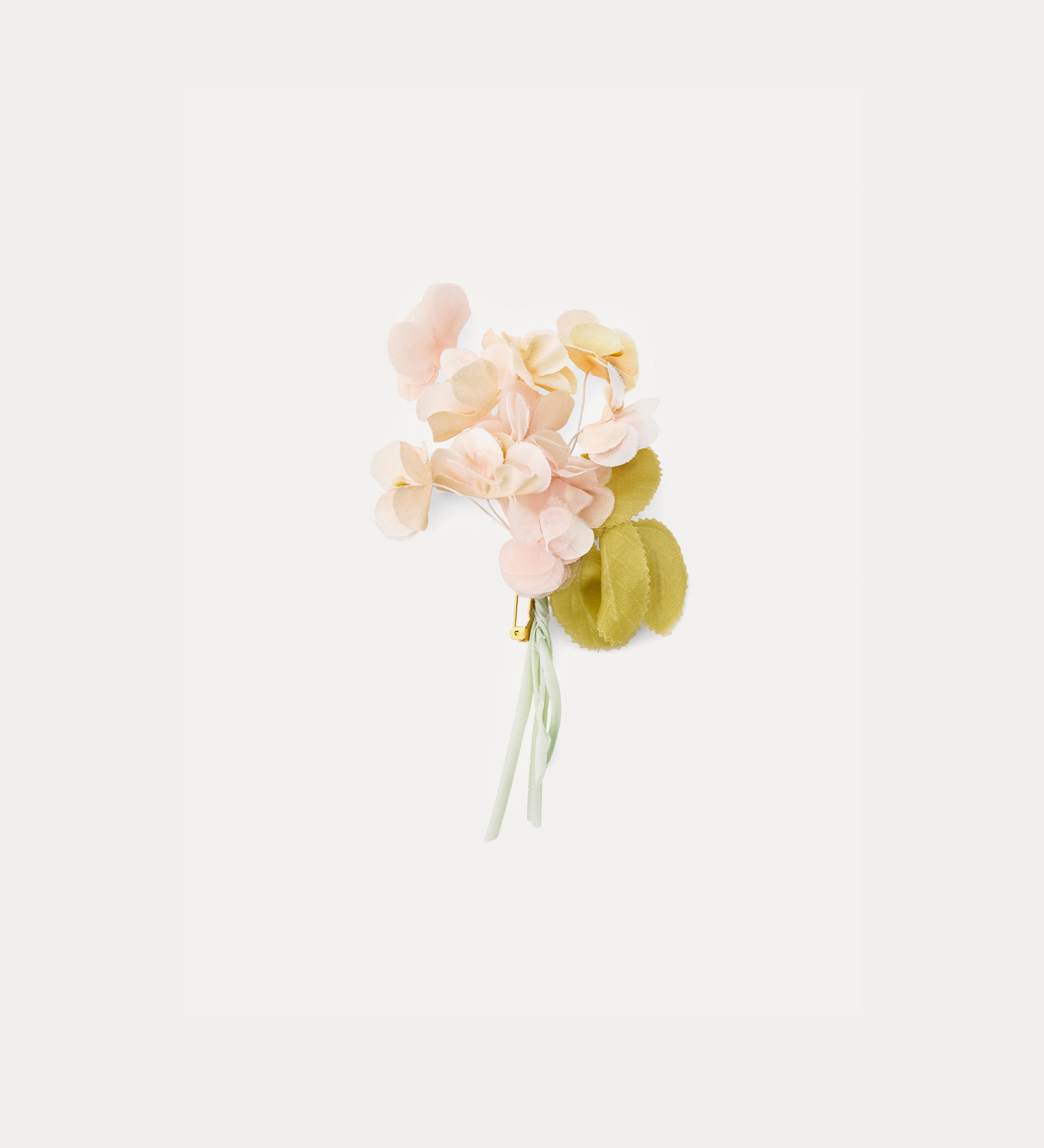 brooch with bouquet of flowers | forte_forte