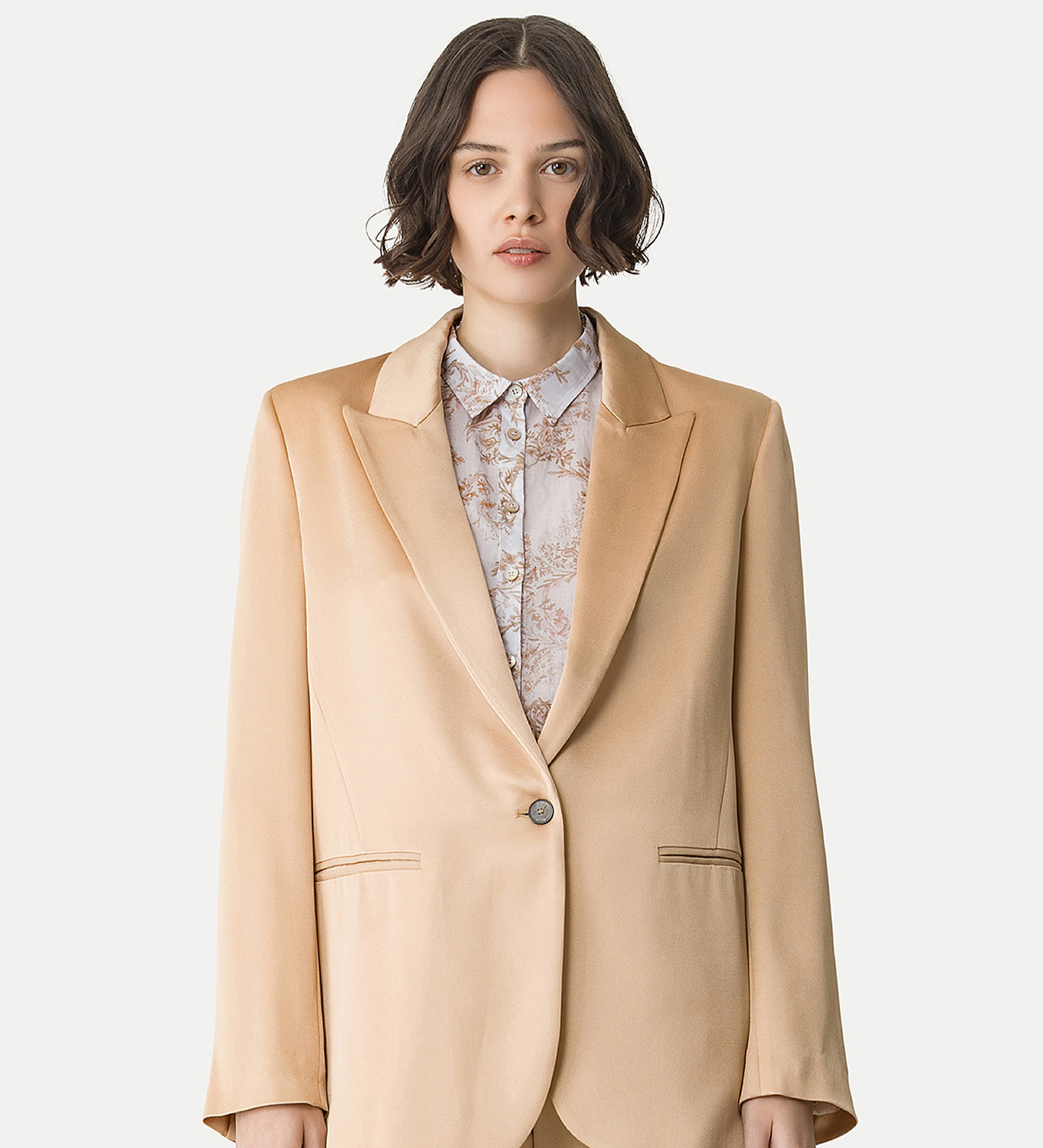 veste élégante en envers satin | forte_forte