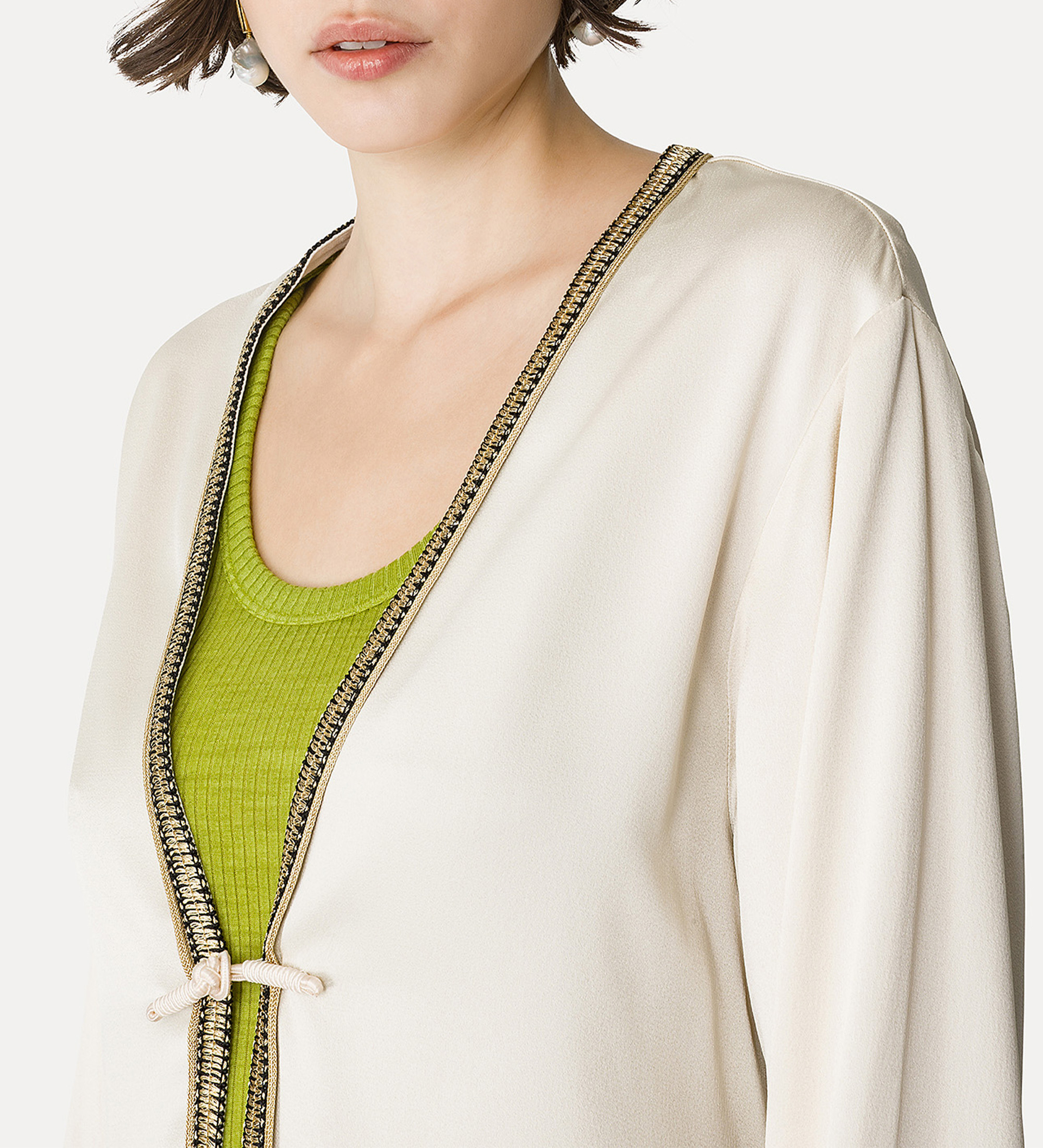 veste style tang en envers satin | forte_forte