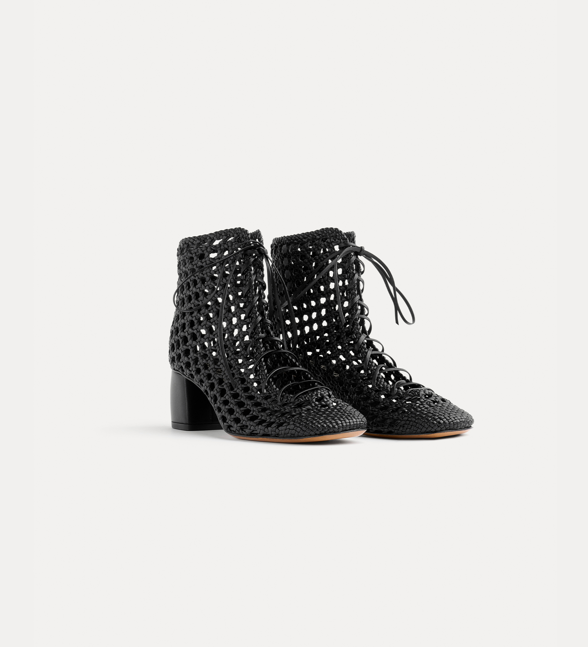 chic hand–woven ankle boot | forte_forte